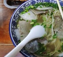 Sour Cabbage Beef Noodles