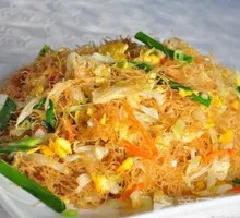 Stir-Fried Rice Noodles