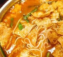 Tomato Braised Pork Noodles