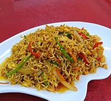 Stir-Fried Instant Noodles