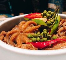 Yanshang Fu Ba Dai