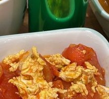 Scrambled Eggs with Tomatoes