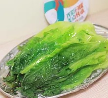 Boiled lettuce
