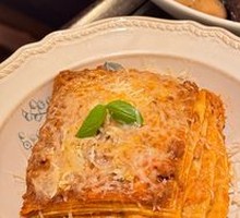 Daniele's Traditional Lasagna
