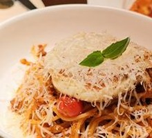 Danilo Meat Sauce Noodles