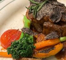 Black Truffle Foie Gras Filet Mignon