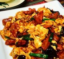 Sour Stir-Fried Egg with Wood Ear Mushrooms