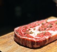 Premium Cut Sirloin Steak RMB5.2/g