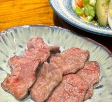 Steamed Beef with Flatbread
