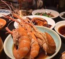 Steamed Drunk Lobster Shrimp