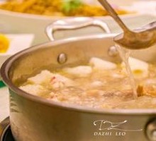 Bamboo Fungus Chicken with Coconut (Half)