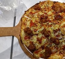 Korean Fried Chicken Pizza