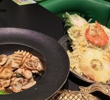 Pineapple Fried Rice