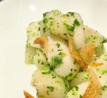 Chives and Water Chestnuts with Cherry Shrimp