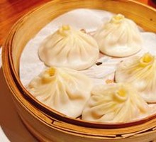Crab Roe Soup Dumplings