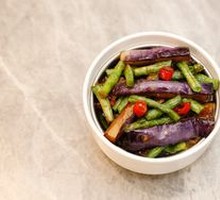Long Bean and Eggplant Stir-Fry