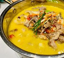 Braised Beef with Three Delicacies