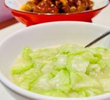 Fresh Loofah Stir-Fry