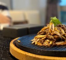 Dadong Scallion Beef Stir-Fry