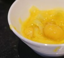 Saffron-Infused Chestnut Cabbage