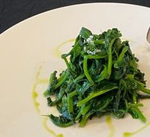 Stir-fried Pea Shoots