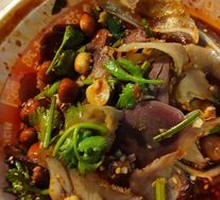 Spicy Sichuan Beef and Ox Tripe in Sour Soup