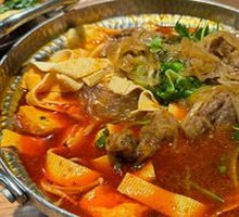 Sauce-Flavored Beef Hot Pot