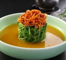 Fresh Cordyceps Mushroom with Bean Sprouts