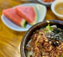 Beef碎 Five-color Stone Pot Rice