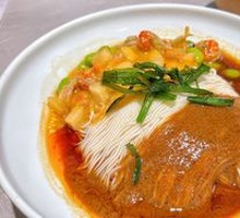 Spicy Crawfish Noodles
