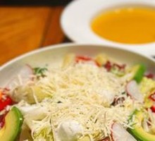 Avocado Mediterranean Salad