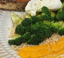 Pumpkin Sauce Salmon Salad
