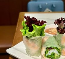 Fresh Shrimp Spring Rolls