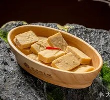 Crispy Tofu with Sauce
