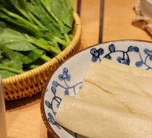 Banu Hand-Rolled Noodles