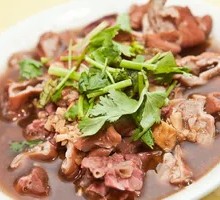 Braised Pork and Steamed Bun
