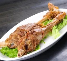 Charcoal-Roasted Lamb Leg