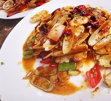 Spicy Stir-Fried Clams