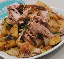 Spicy Pork in Sauce with Cold Noodles