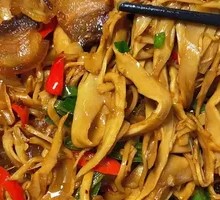 Stewed Bamboo Shoots in Oil