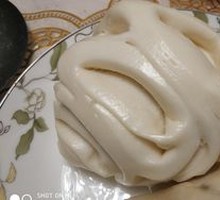 Sesame Sauce Red Sugar Buns