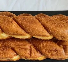 Juicy Yogurt Twists