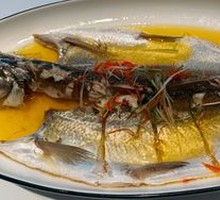 Signature Chicken and Whitebait