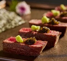 Caviar with Seared Filet
