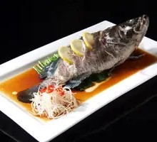 Steamed Grouper with Dragon Eye