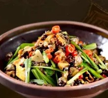 Xiang-Style Snail Meat