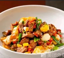 Pork Head Meat with Fried Egg