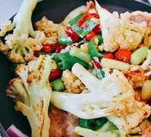 Spicy Stir-Fried Organic Cauliflower