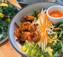 Thai Shrimp Bowl with Spicy Lime Water