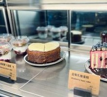 Blueberry Cheese-filled Cake